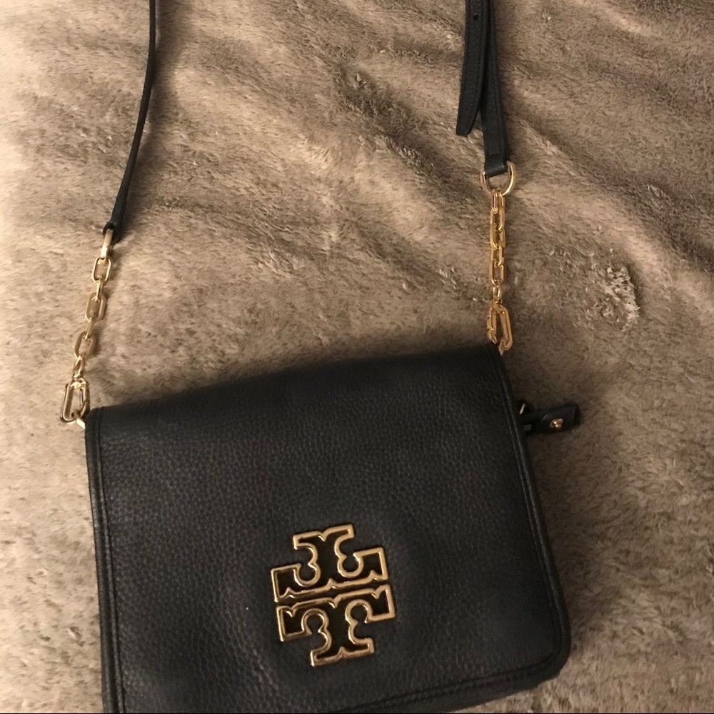 Crossbody . Baralho used. Just like new!
